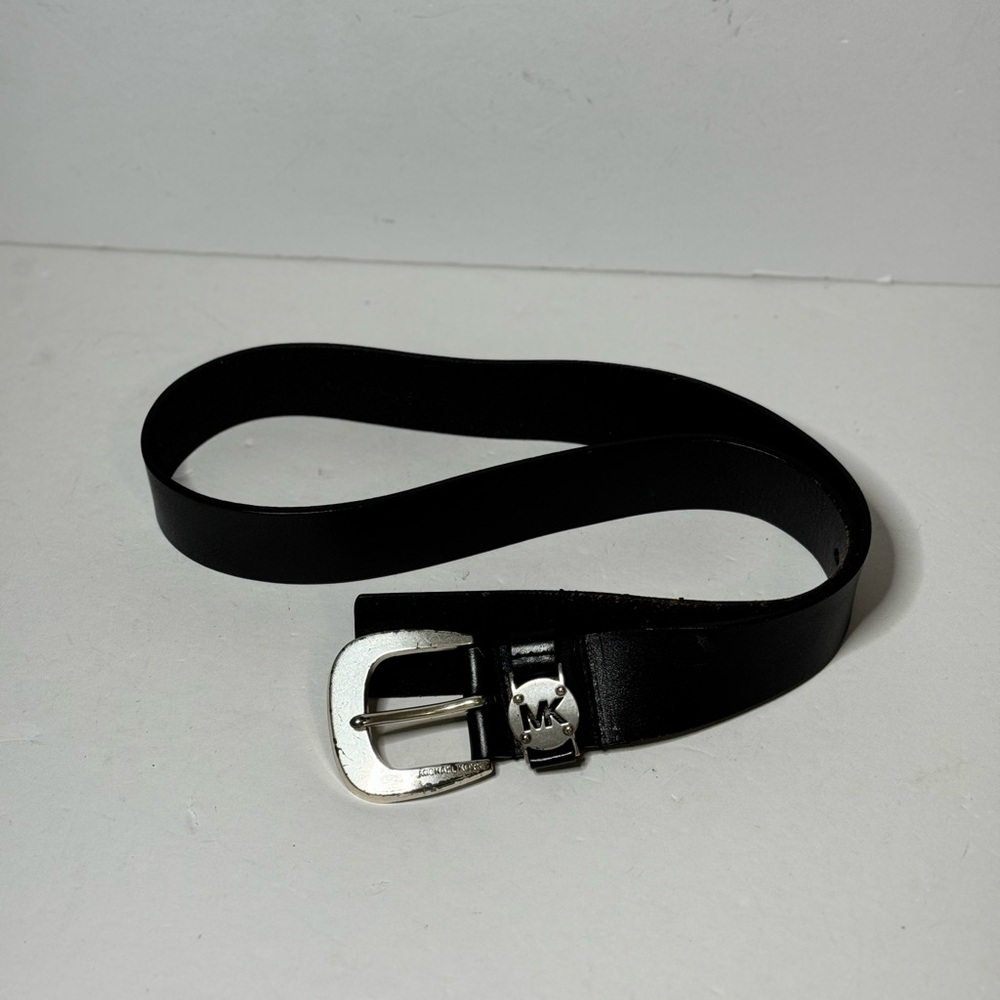 Vintage Michael Kors Belt Size M Pebbled Leather Black 554749 Distressed